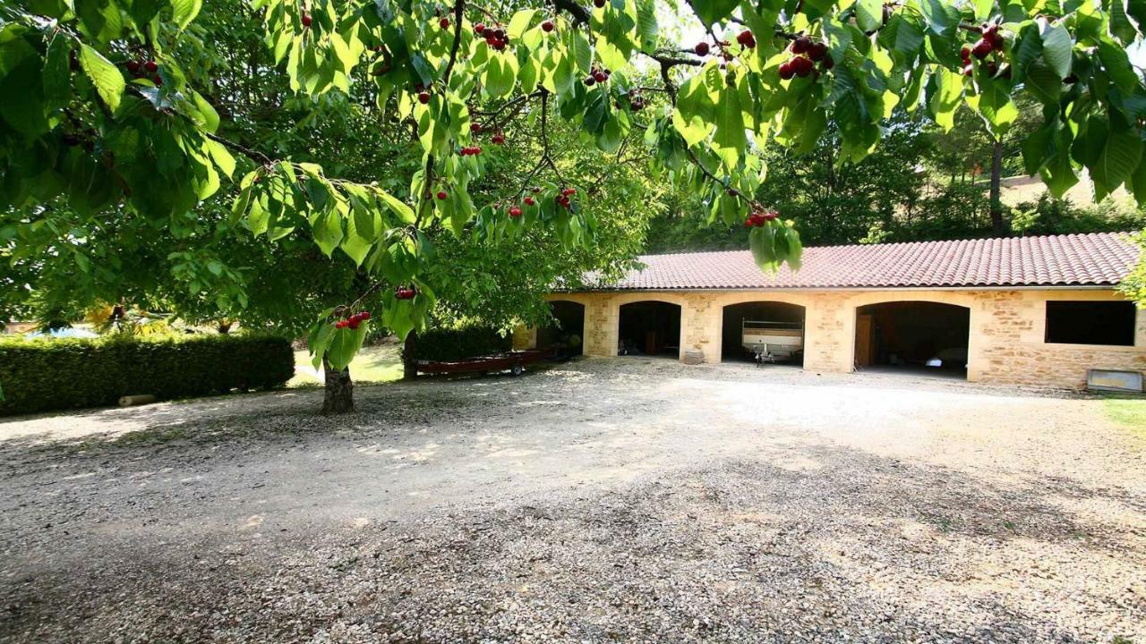Petites Maisons Avec Piscine Сарла-ла-Канеда Экстерьер фото